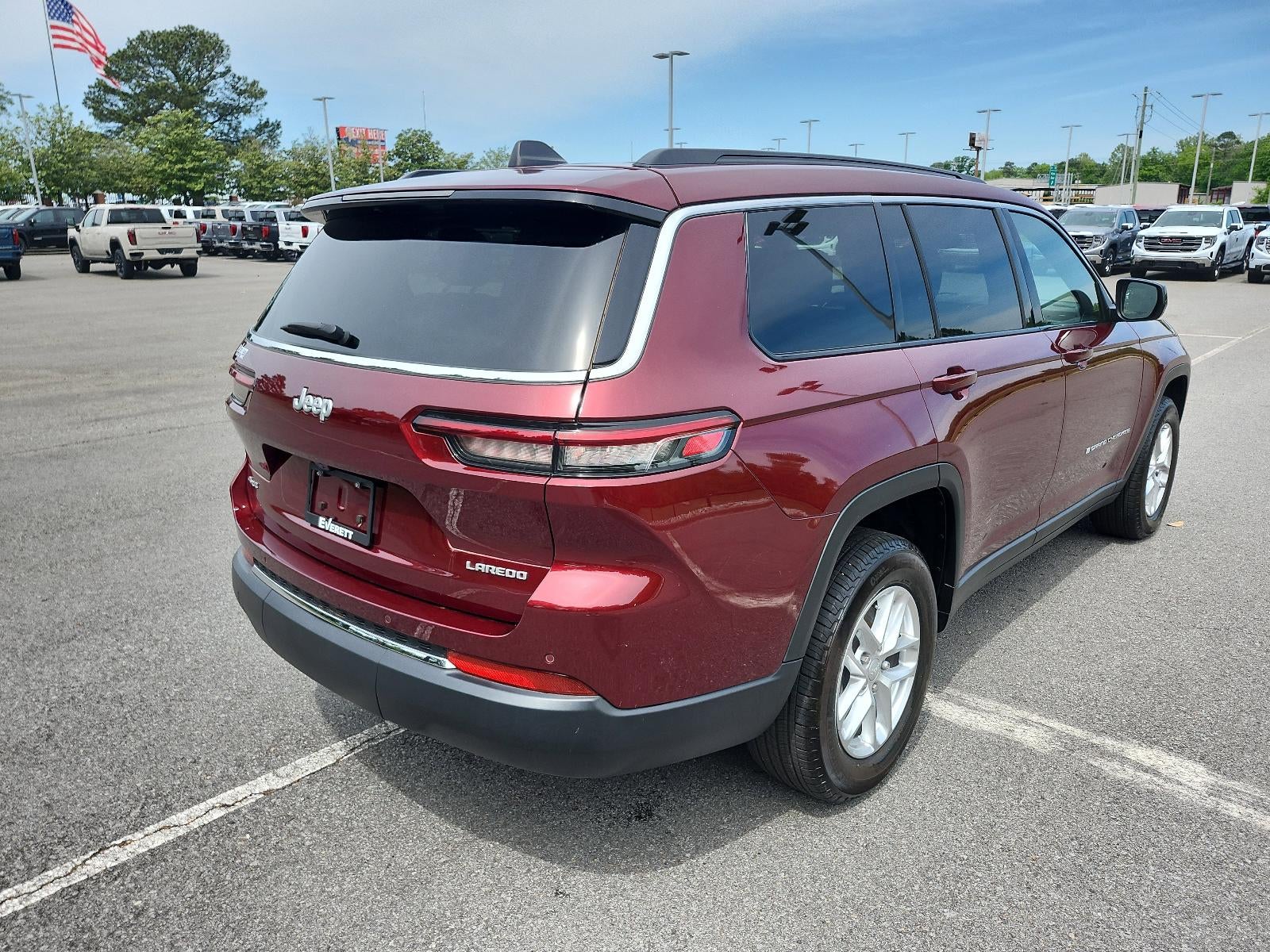 2025 Jeep Grand Cherokee L Laredo