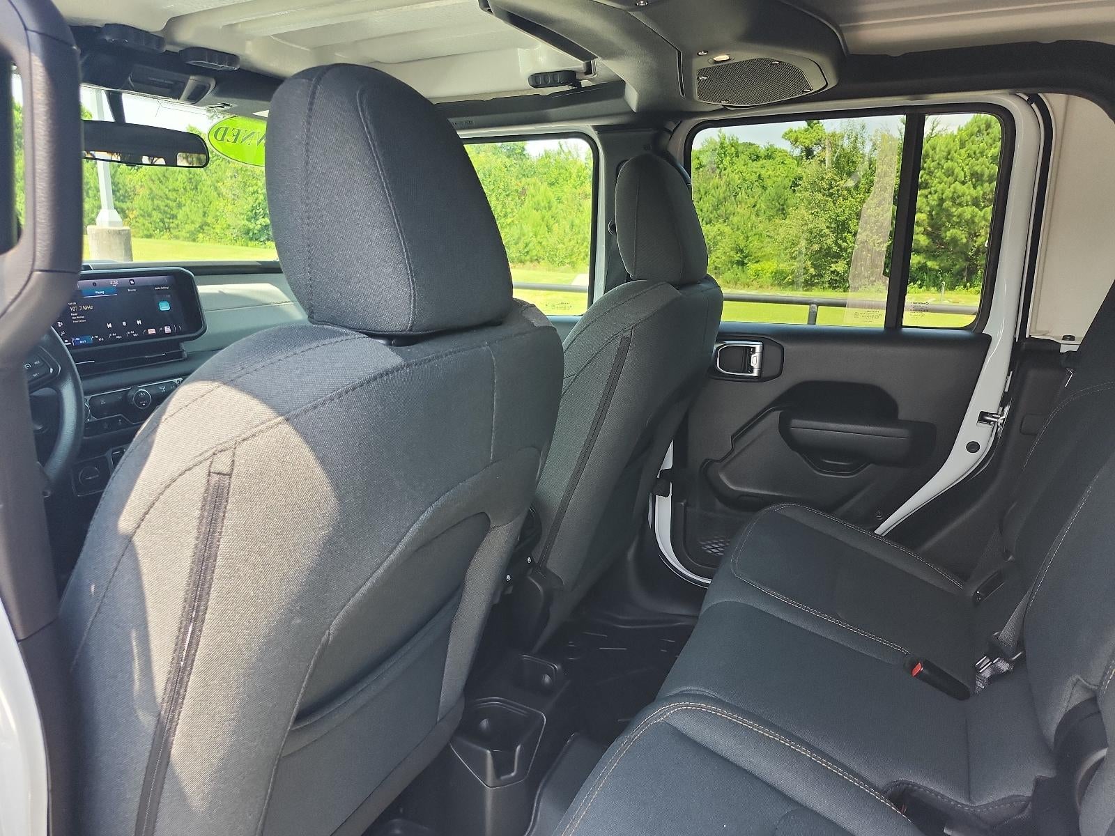 2025 Jeep Gladiator Nighthawk