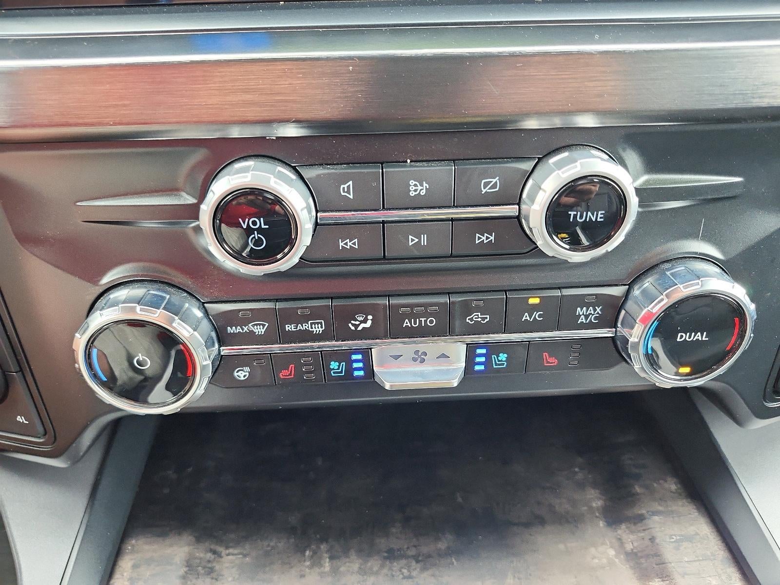 2024 Ford Super Duty F-350 DRW LARIAT