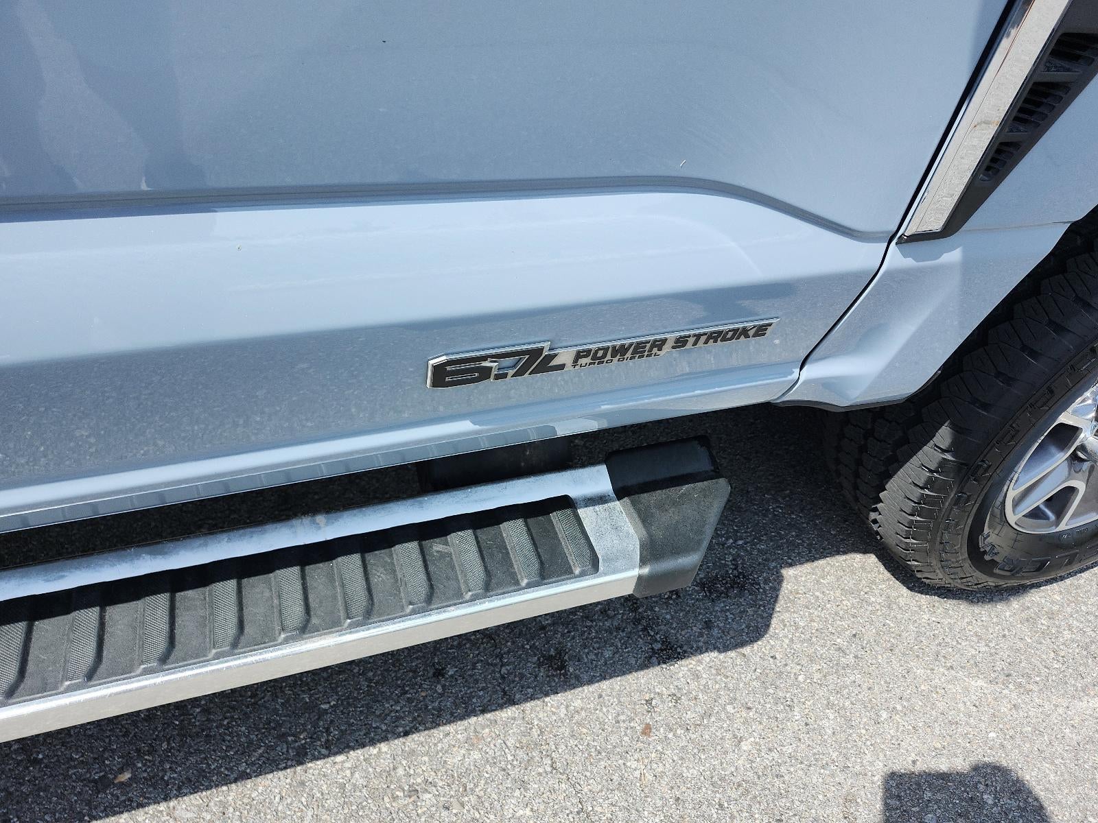 2024 Ford F-350 LARIAT