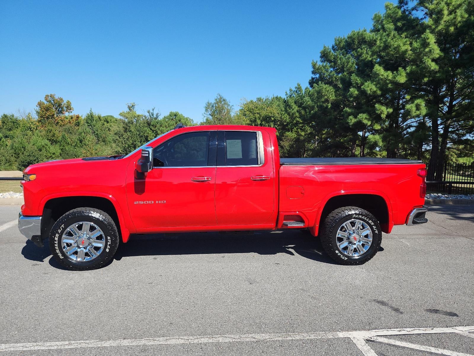 Used 2024 Chevrolet Silverado 2500HD LT with VIN 1GC5WNEY2RF358890 for sale in Little Rock