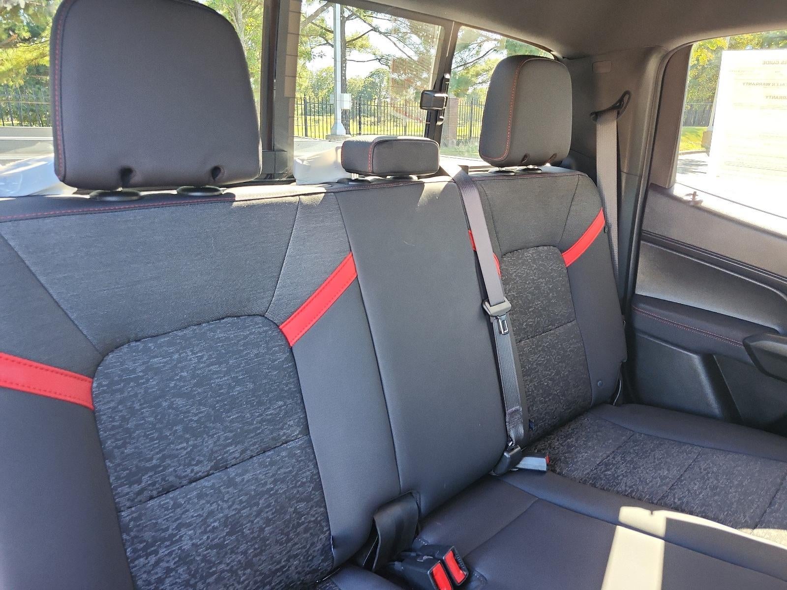 2024 Chevrolet Colorado Z71 - Photo 9