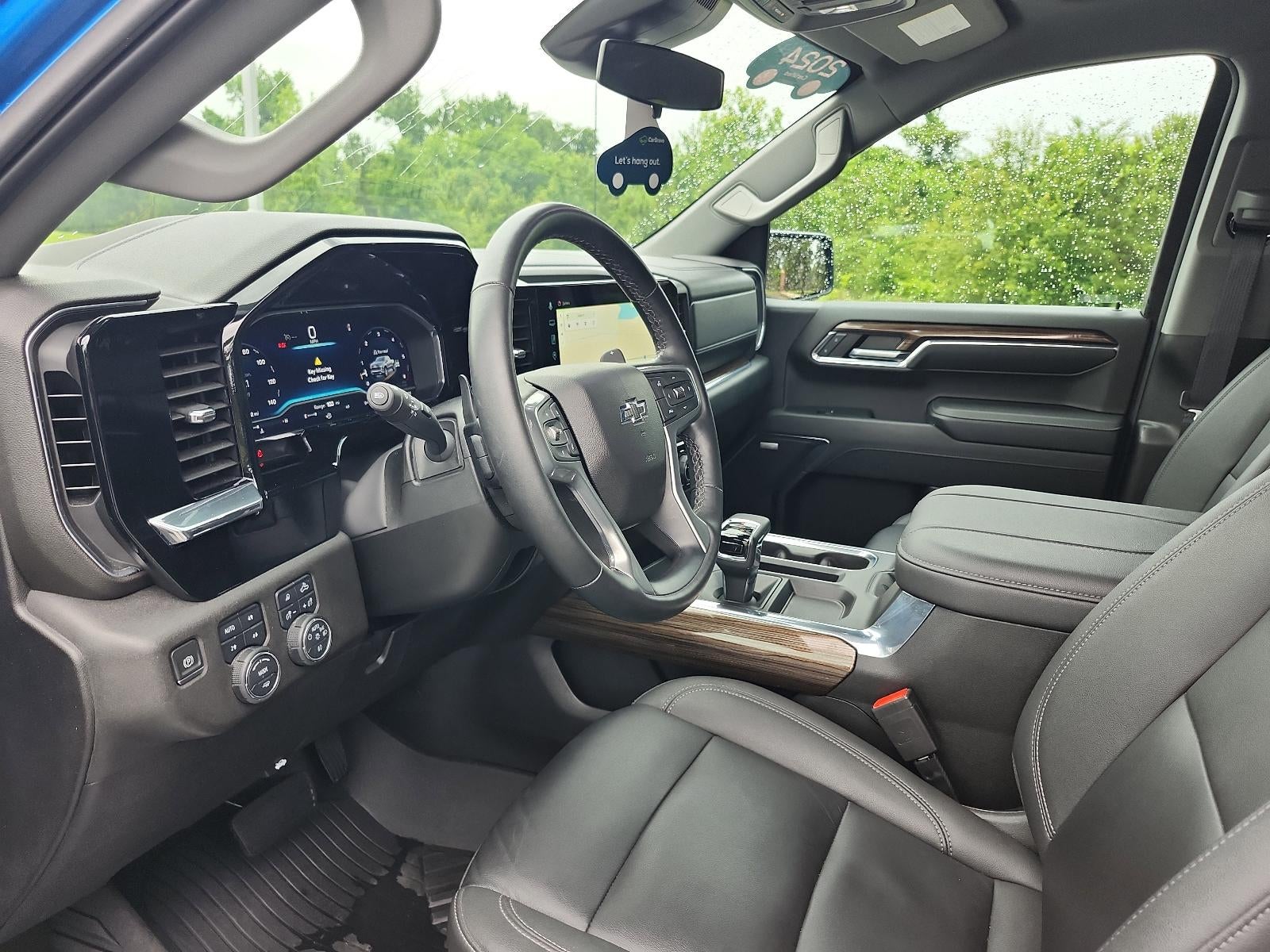 2024 Chevrolet Silverado 1500 RST - Photo 14