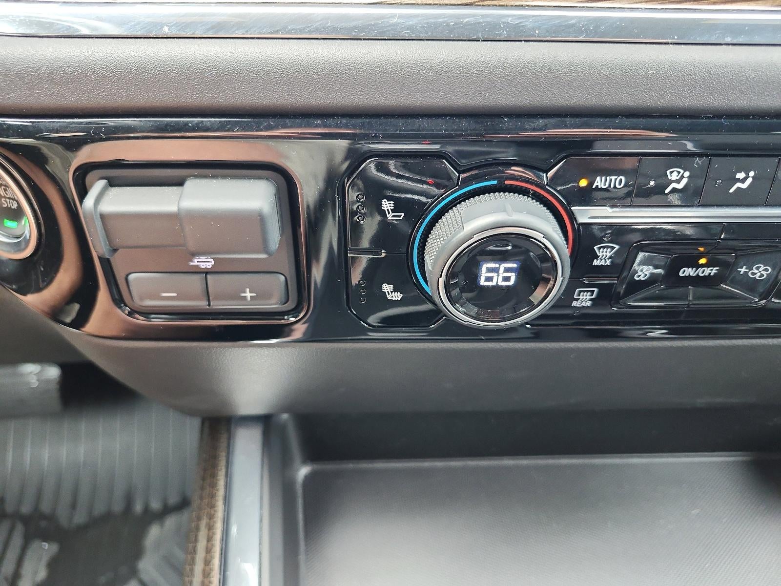 2024 Chevrolet Silverado 1500 RST - Photo 19