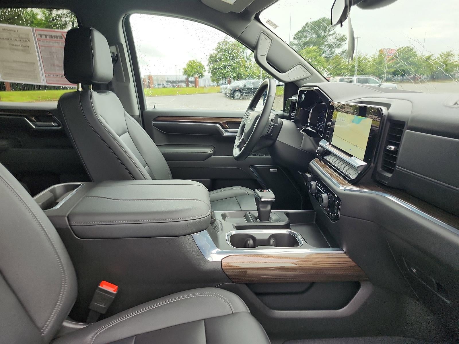 2024 Chevrolet Silverado 1500 RST - Photo 9