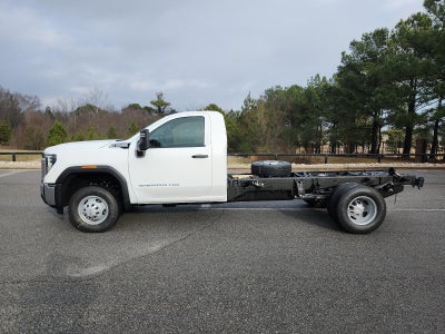2026 GMC Sierra 3500 HD Chassis Cab 4WD Reg Cab 171" WB, 84.5" CA Pro