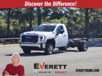 2026 GMC Sierra 3500 HD Chassis Cab 4WD Reg Cab 171" WB, 84.5" CA Pro
