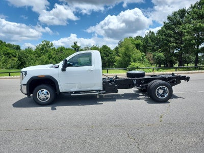 2026 GMC Sierra 3500 HD Chassis Cab 4WD Reg Cab 171" WB, 84.5" CA SLE
