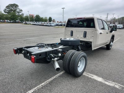 2026 GMC Sierra 3500 HD Chassis Cab 4WD Crew Cab 177" WB, 60" CA Pro