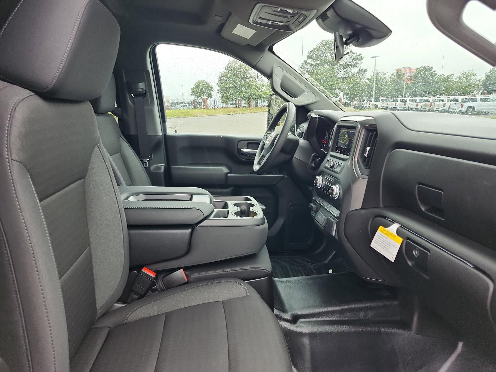 2026 GMC Sierra 3500 HD Chassis Cab 4WD Crew Cab 177" WB, 60" CA Pro