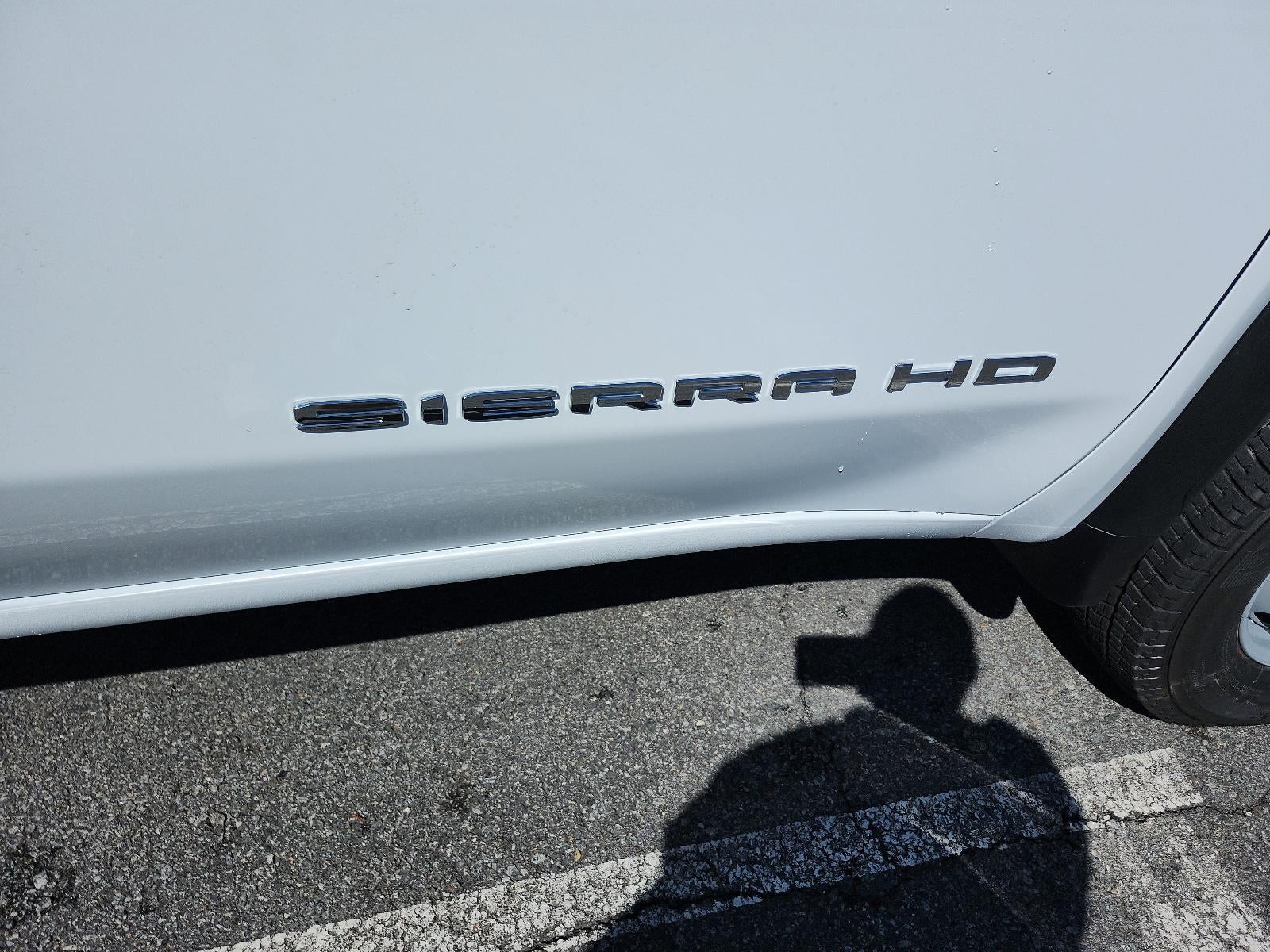 2026 GMC Sierra 3500 HD Chassis Cab 4WD Crew Cab 177" WB, 60" CA Pro
