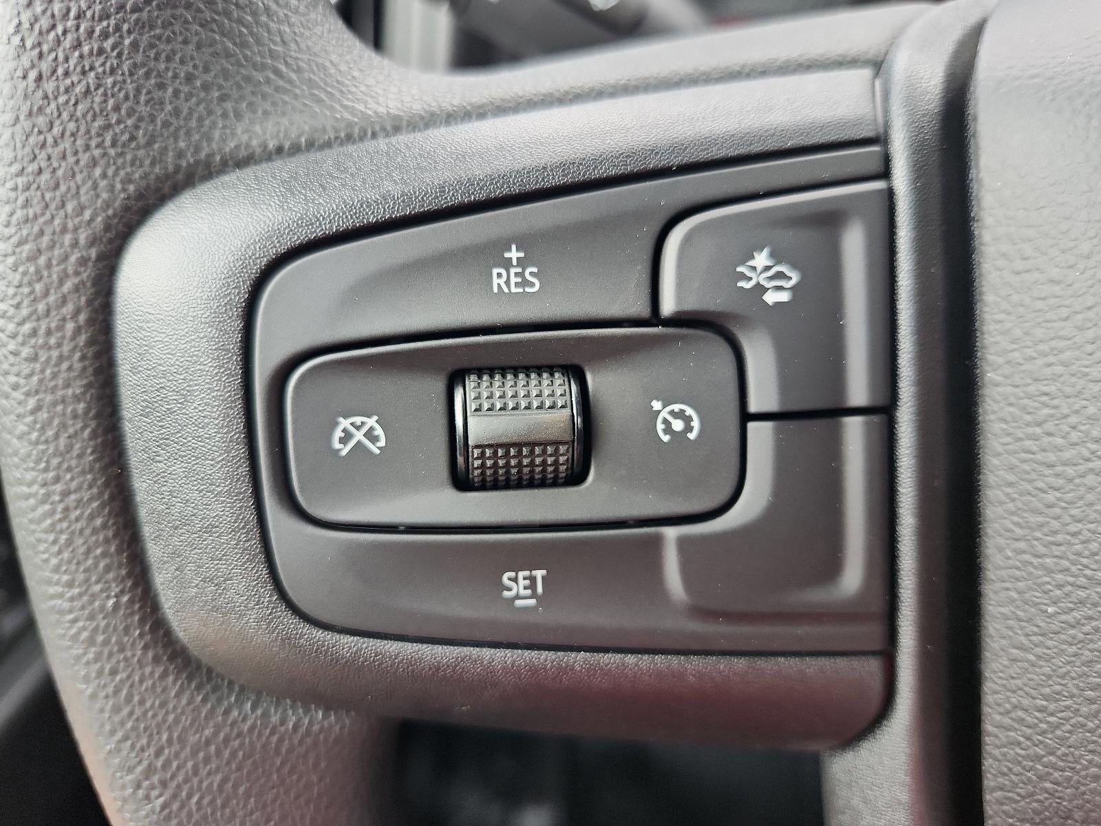 2026 GMC Sierra 3500 HD Chassis Cab 4WD Crew Cab 177" WB, 60" CA Pro