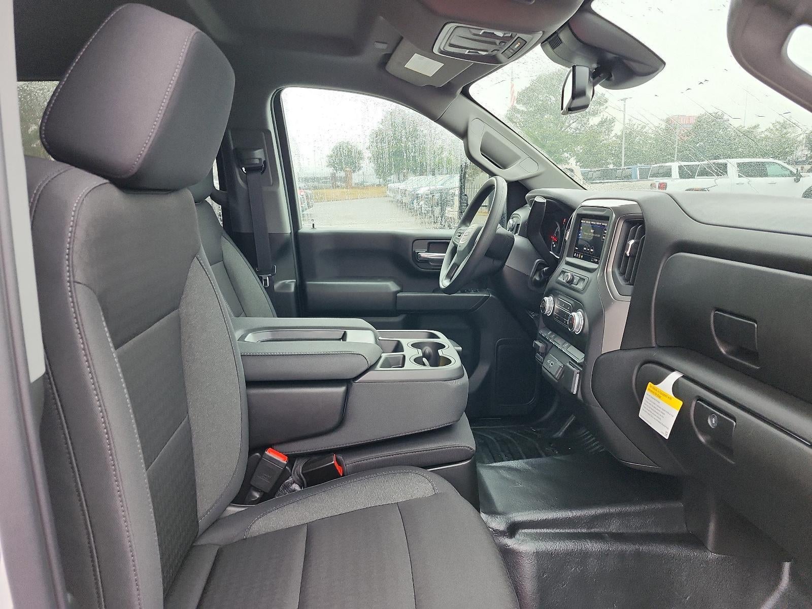 2026 GMC Sierra 3500 HD Chassis Cab 4WD Crew Cab 177" WB, 60" CA Pro