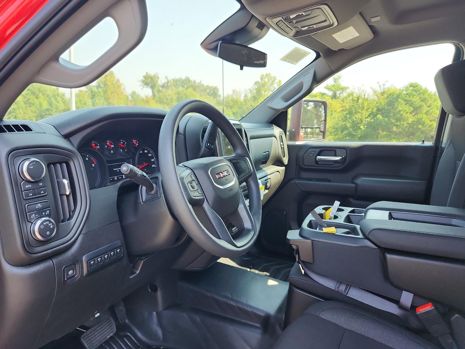 2026 GMC Sierra 3500 HD Chassis Cab 4WD Crew Cab 177" WB, 60" CA Pro