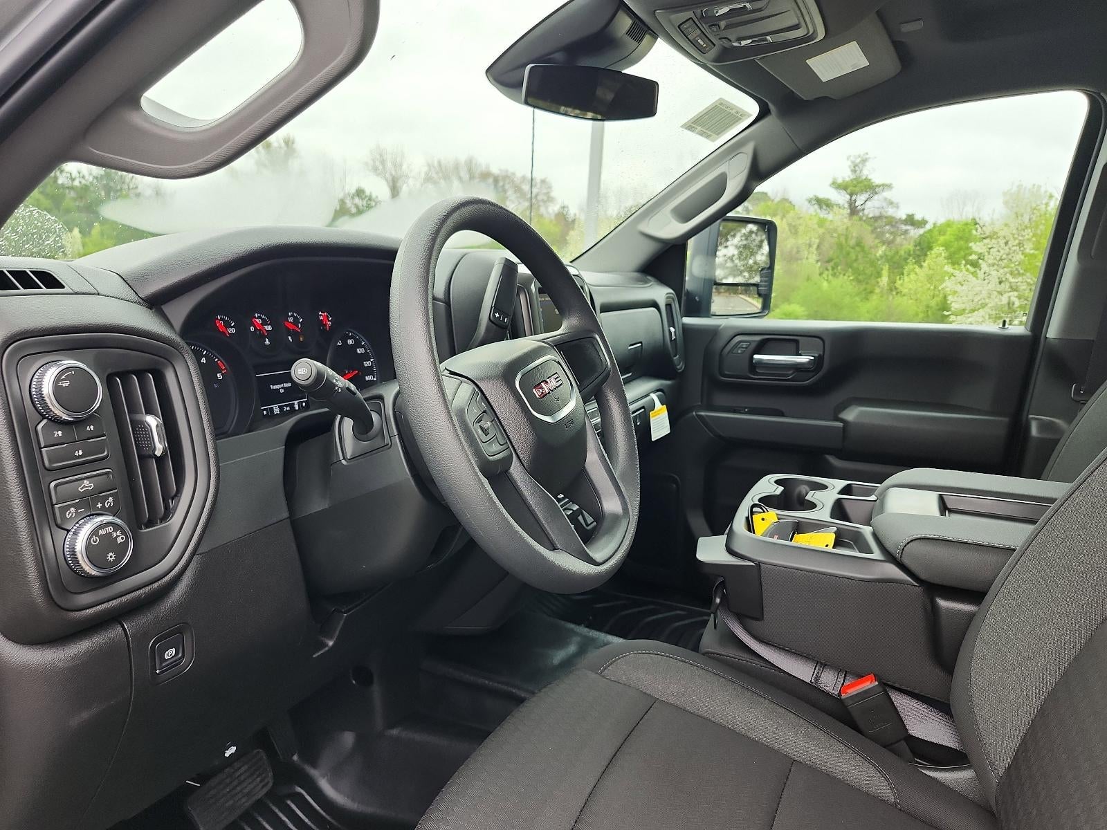 2026 GMC Sierra 3500 HD Chassis Cab 4WD Crew Cab 177" WB, 60" CA Pro