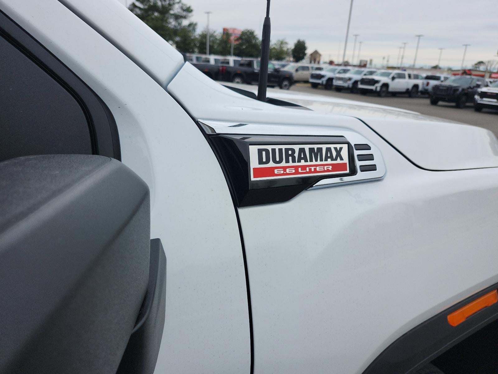 2026 GMC Sierra 3500 HD Chassis Cab 4WD Crew Cab 177" WB, 60" CA Pro