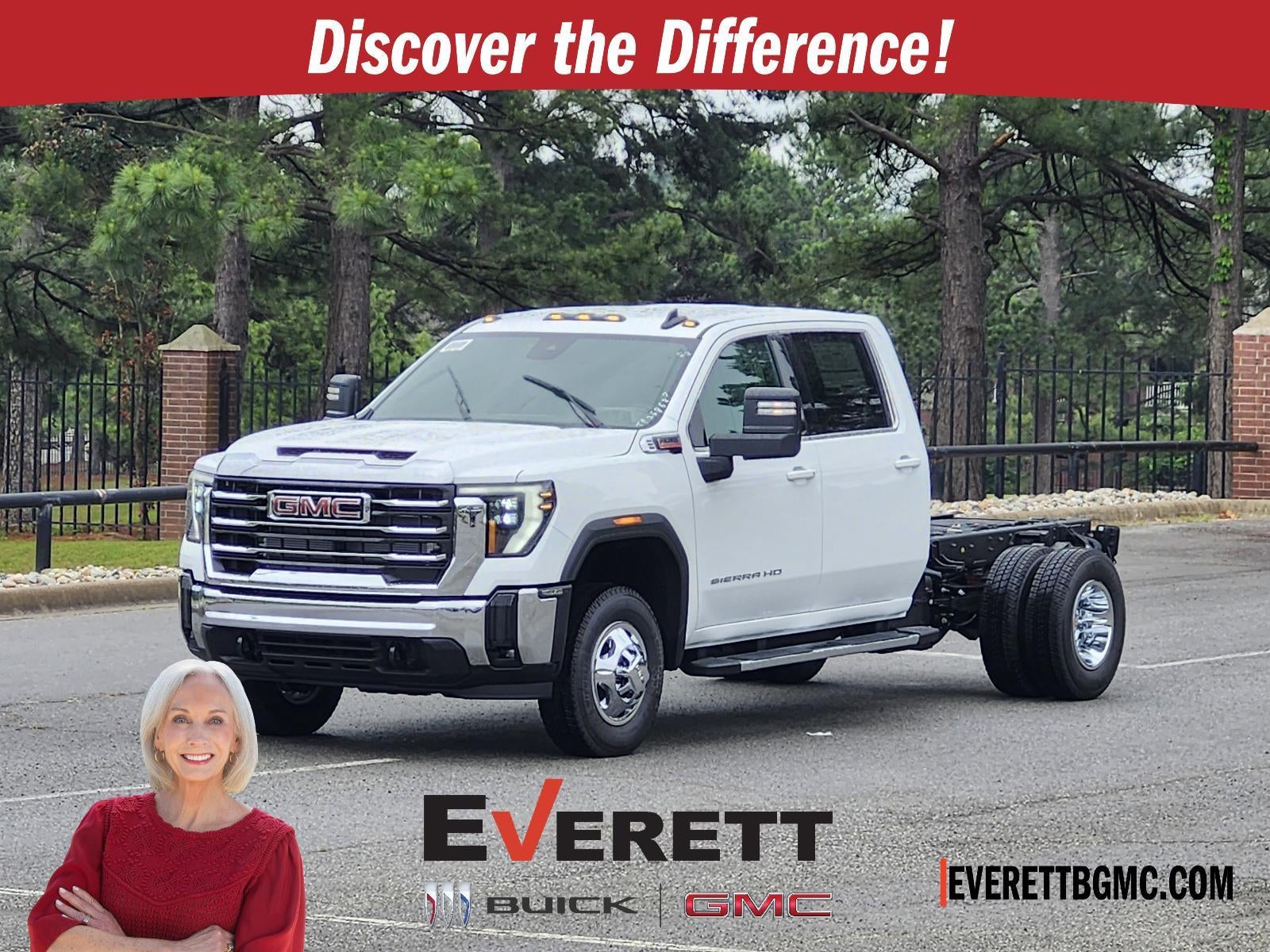 2026 GMC Sierra 3500 HD Chassis Cab 4WD Crew Cab 177" WB, 60" CA SLE