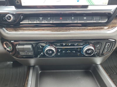 2026 GMC Sierra 3500 HD Chassis Cab 4WD Crew Cab 177" WB, 60" CA SLE