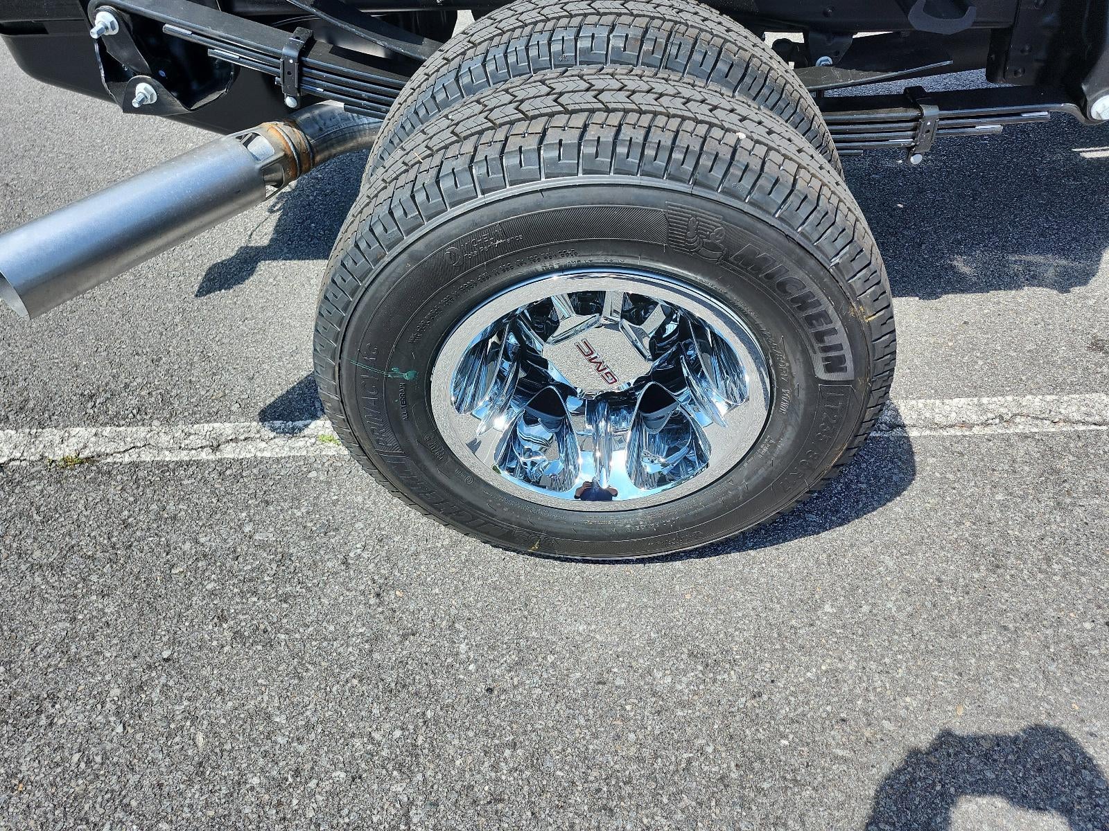 2026 GMC Sierra 3500 HD Chassis Cab 4WD Crew Cab 177" WB, 60" CA SLE
