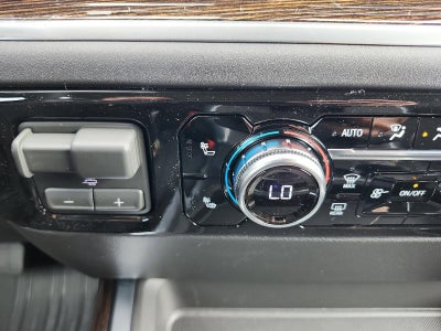 2026 GMC Sierra 3500 HD Chassis Cab 4WD Crew Cab 177" WB, 60" CA SLE