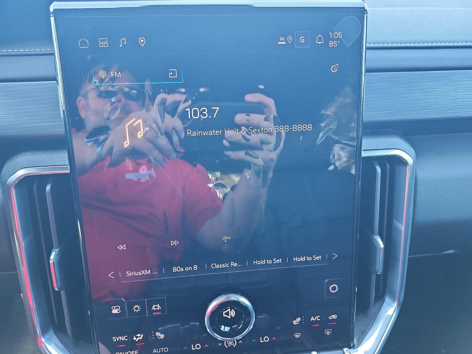 2027 GMC Acadia AWD Elevation w/4SD