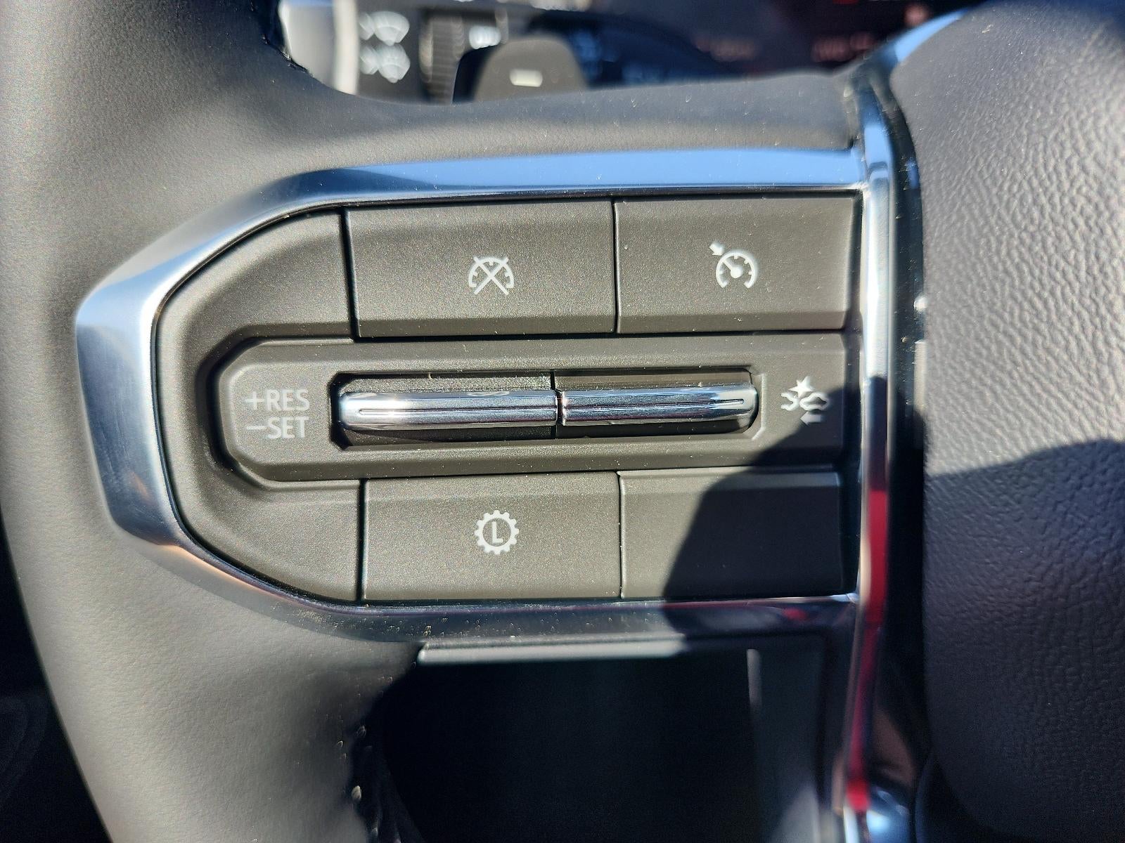 2027 GMC Acadia AWD Elevation w/4SD