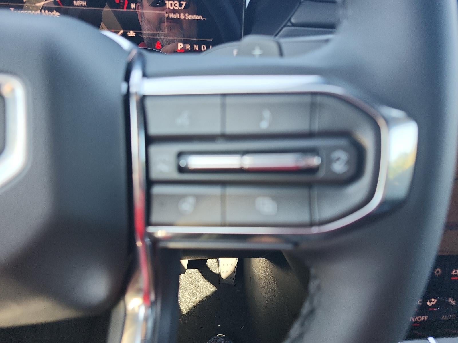 2027 GMC Acadia AWD Elevation w/4SD