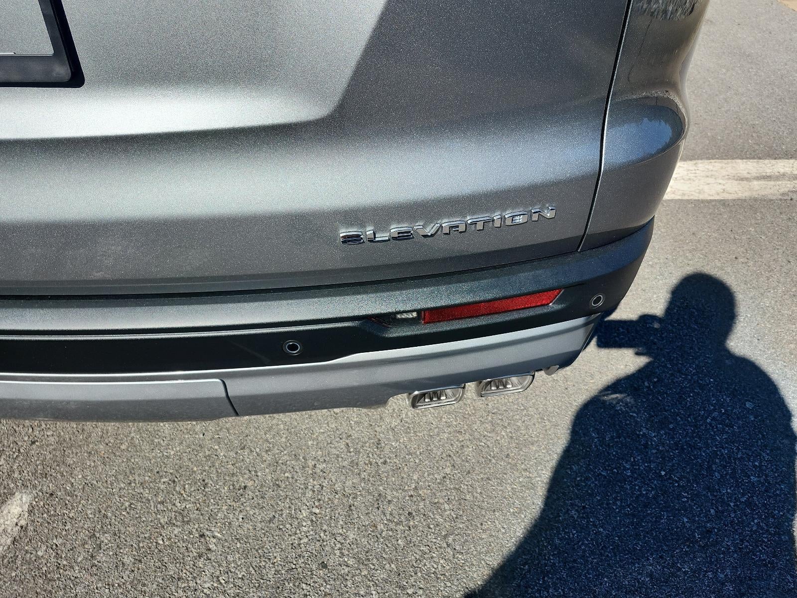 2027 GMC Acadia AWD Elevation w/4SD
