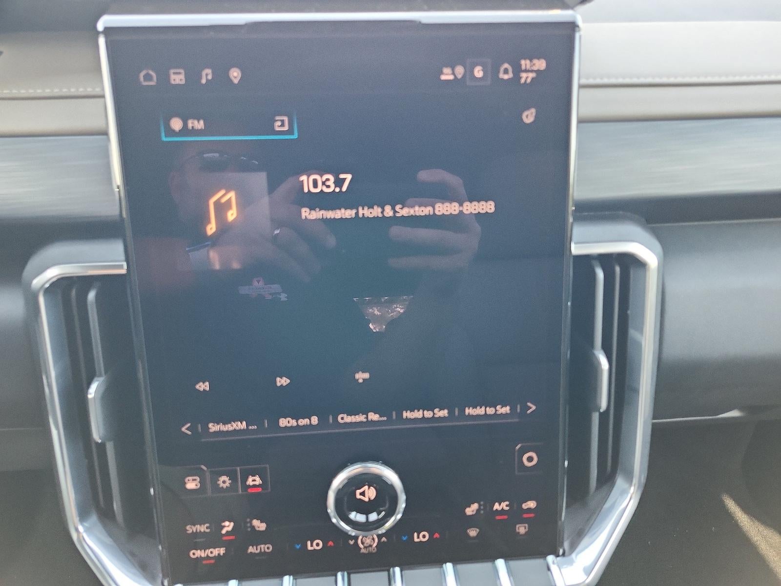 2027 GMC Acadia AWD Elevation w/4SD