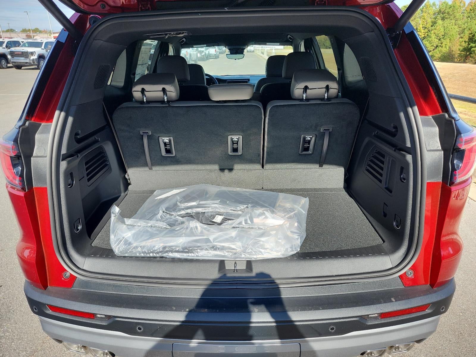2027 GMC Acadia AWD Elevation w/4SD