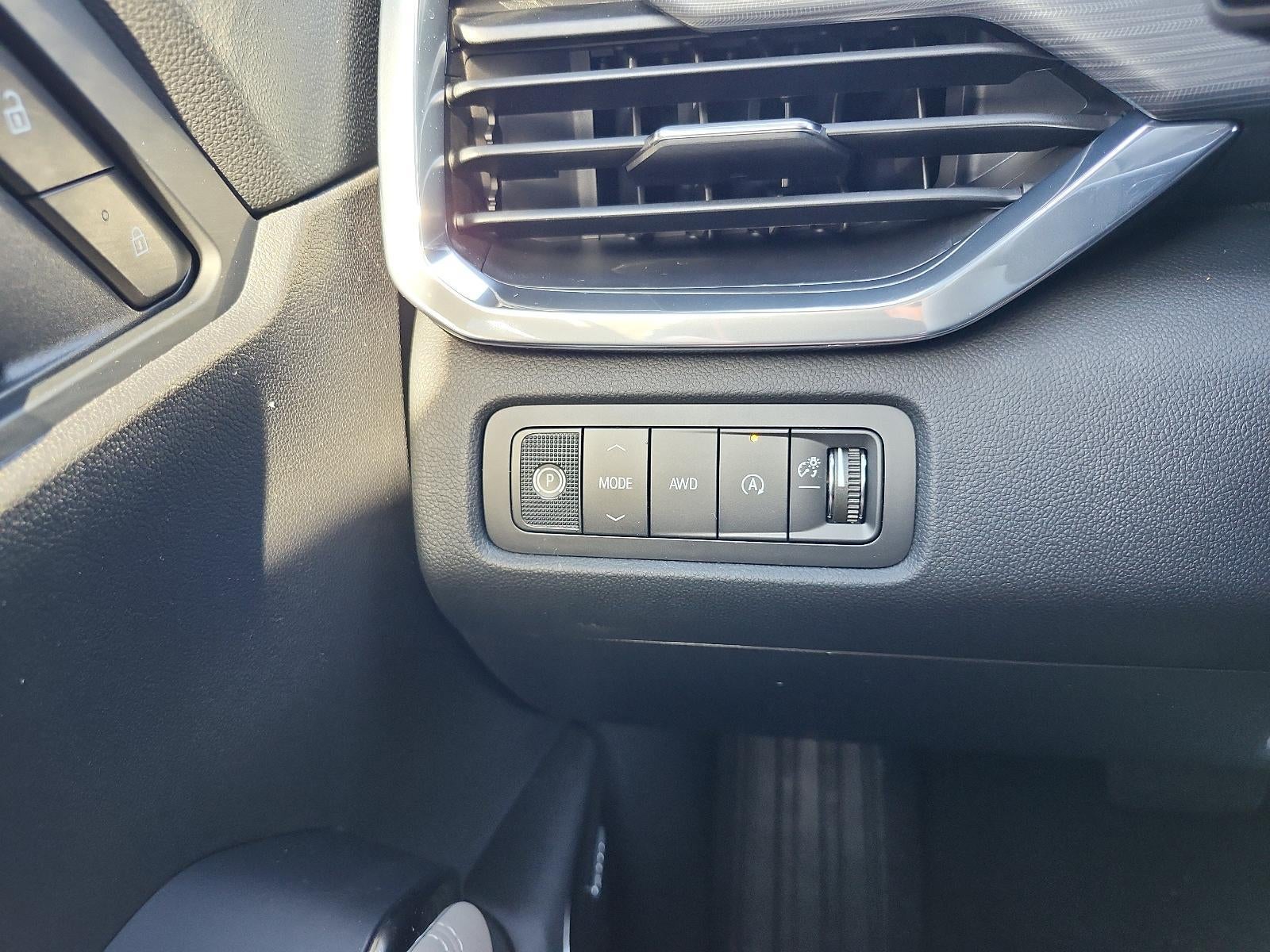 2027 GMC Acadia AWD Elevation w/4SD