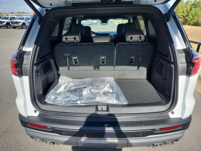 2027 GMC Acadia AWD Elevation w/4SD