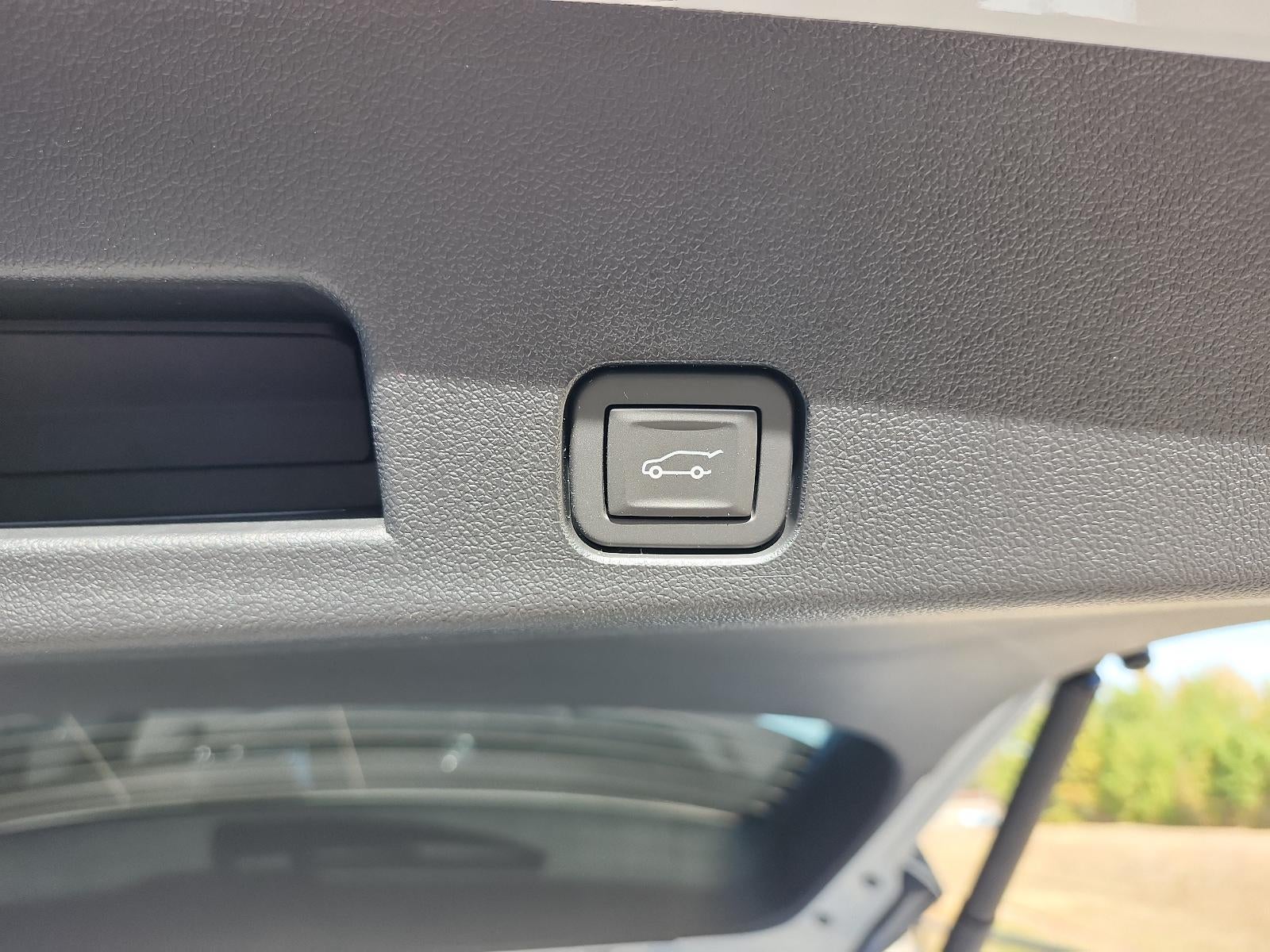 2027 GMC Acadia AWD Elevation w/4SD