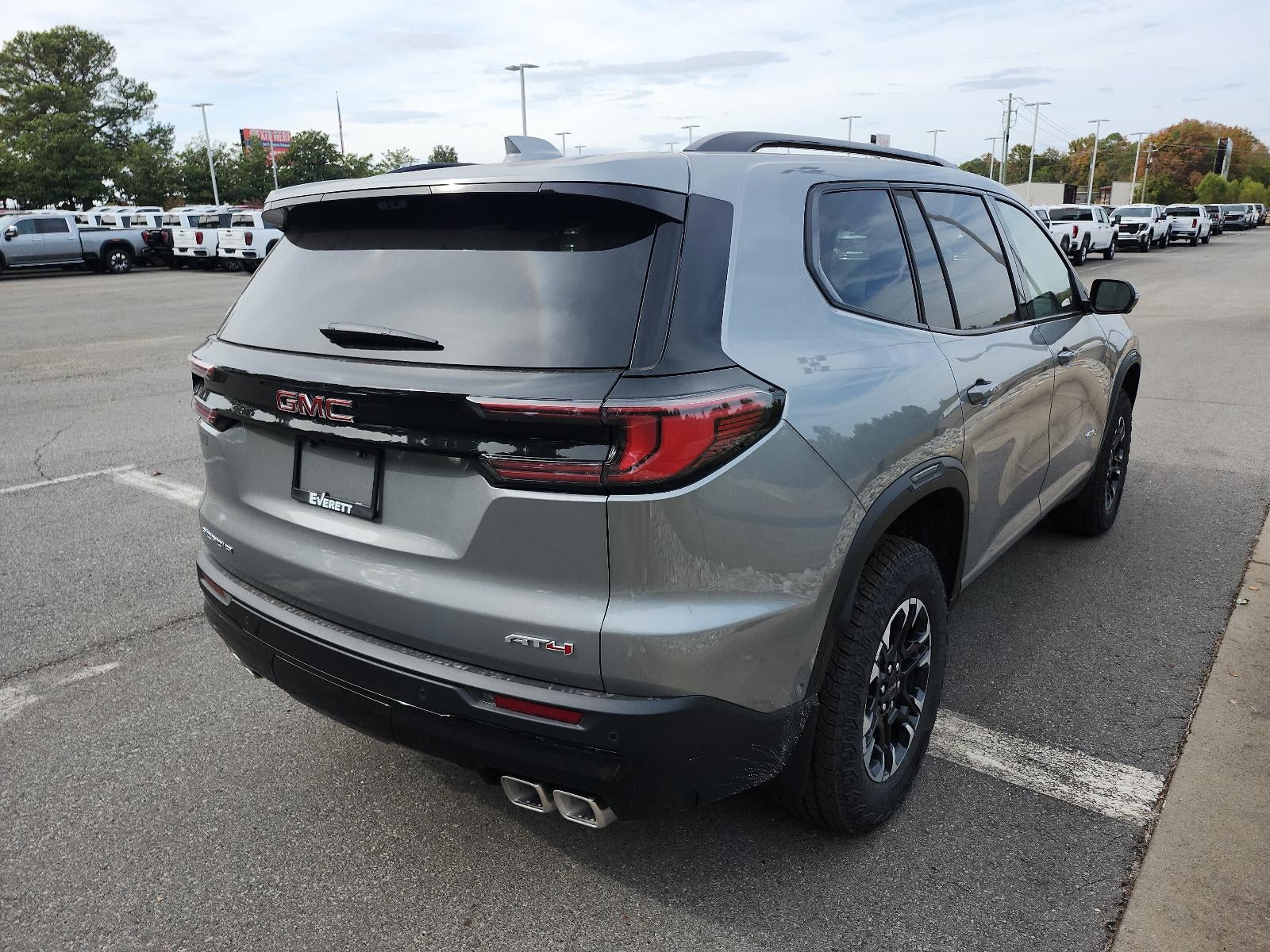2027 GMC Acadia AWD AT4