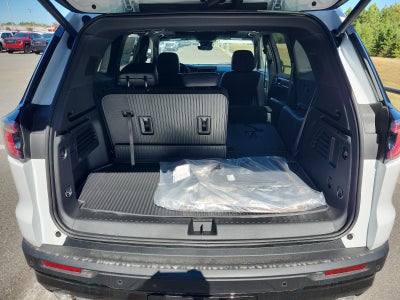 2027 GMC Acadia AWD AT4