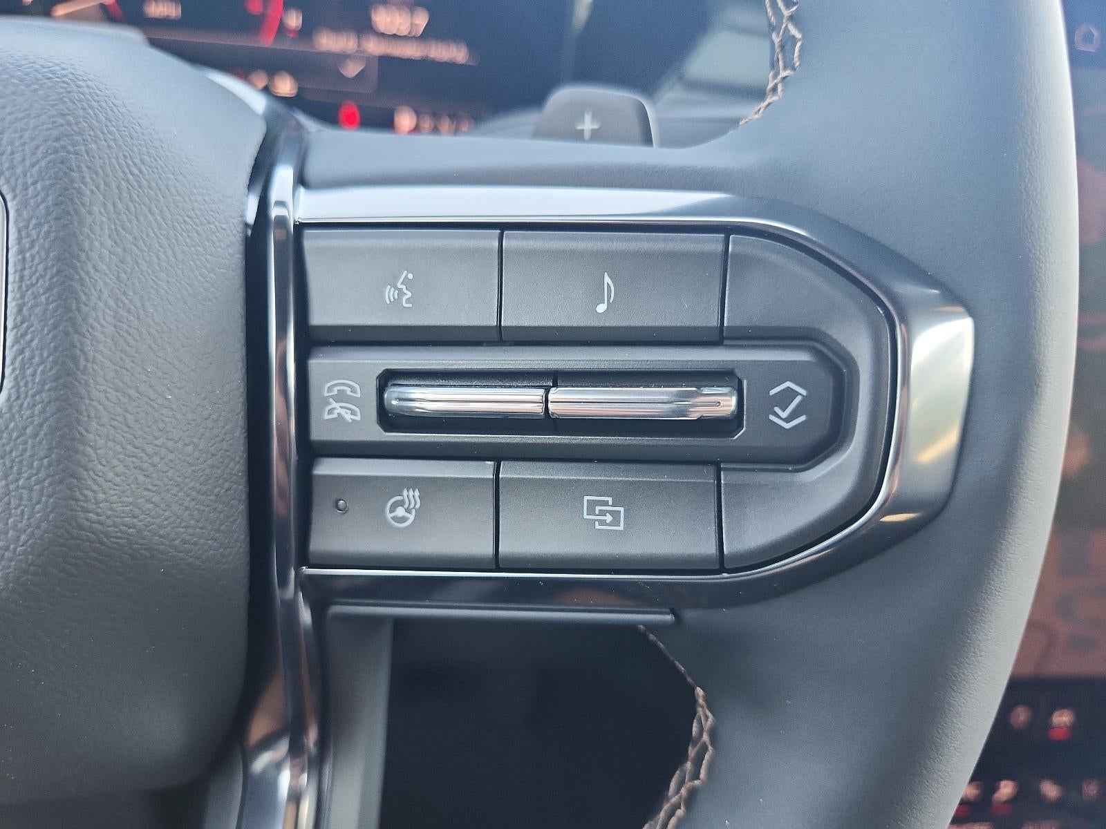 2027 GMC Acadia AWD AT4