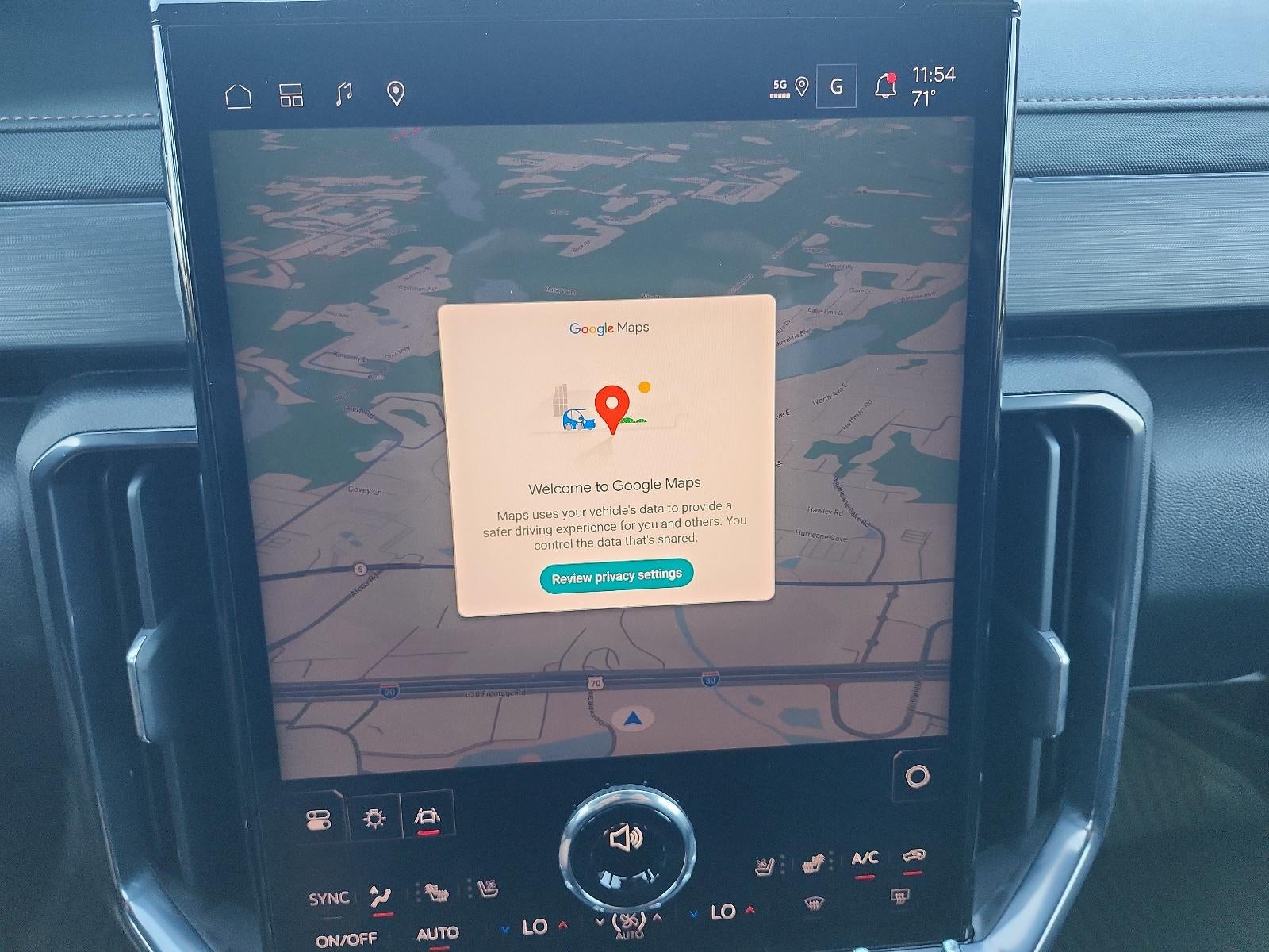 2027 GMC Acadia AWD AT4