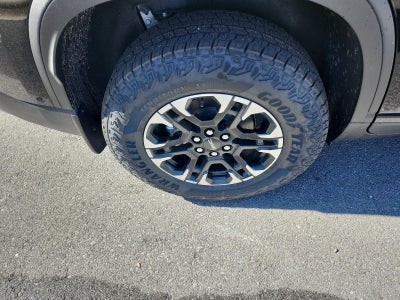 2027 GMC Acadia AWD AT4