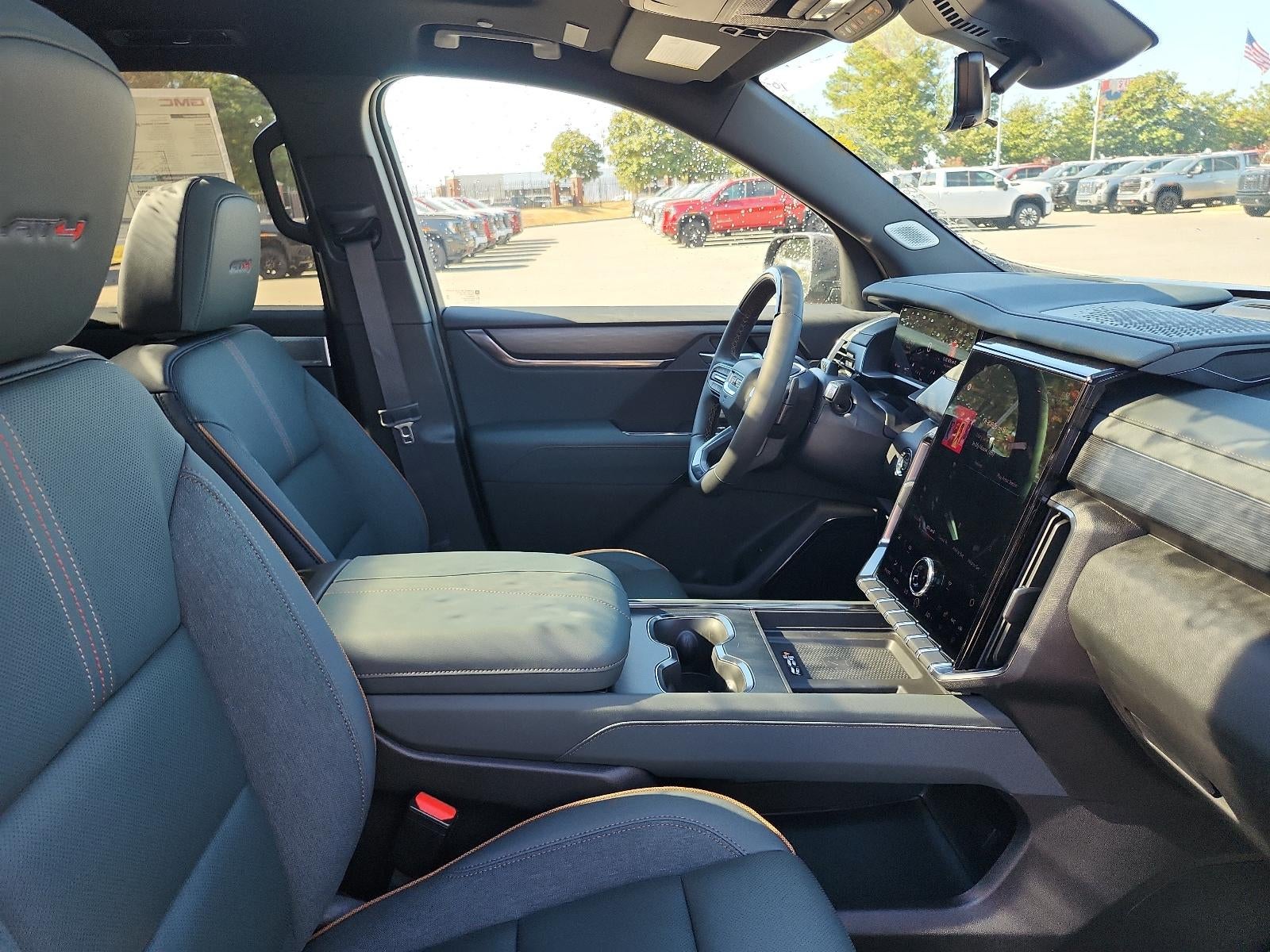 2027 GMC Acadia AWD AT4