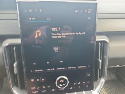 2027 GMC Acadia AWD AT4