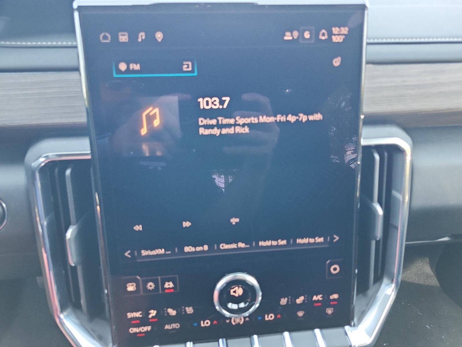 2027 GMC Acadia AWD Denali