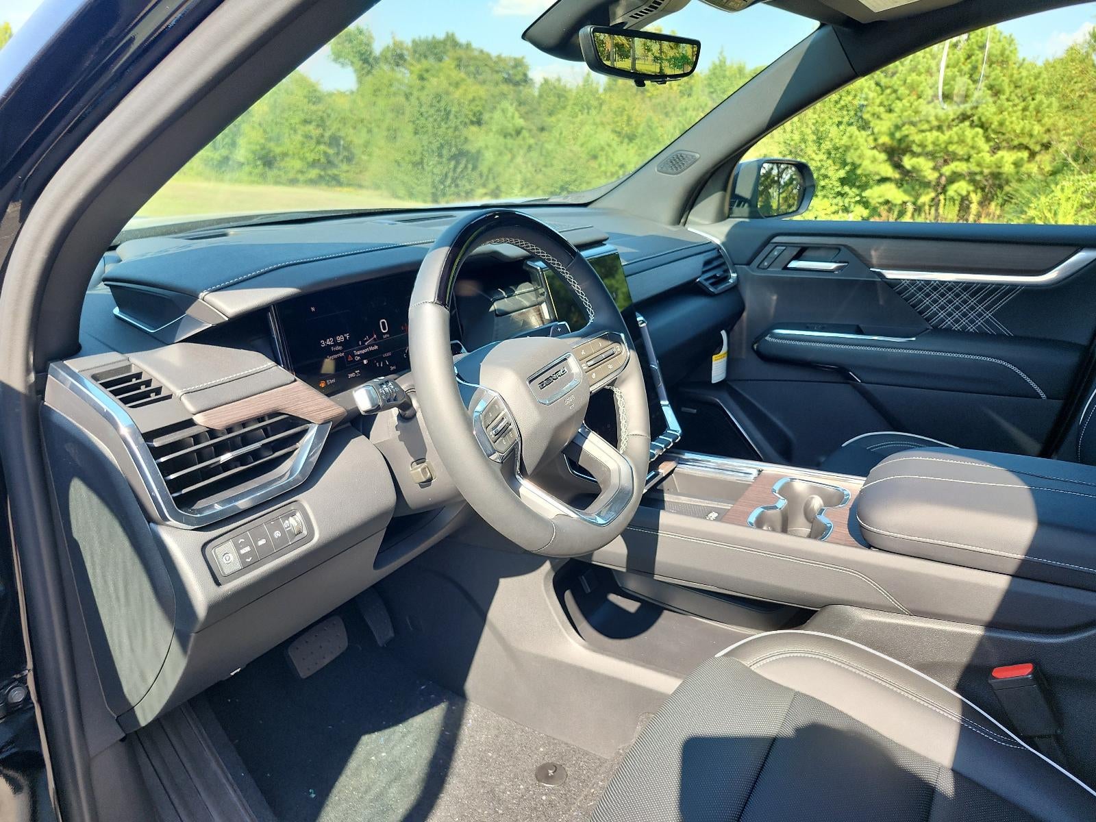 2027 GMC Acadia AWD Denali