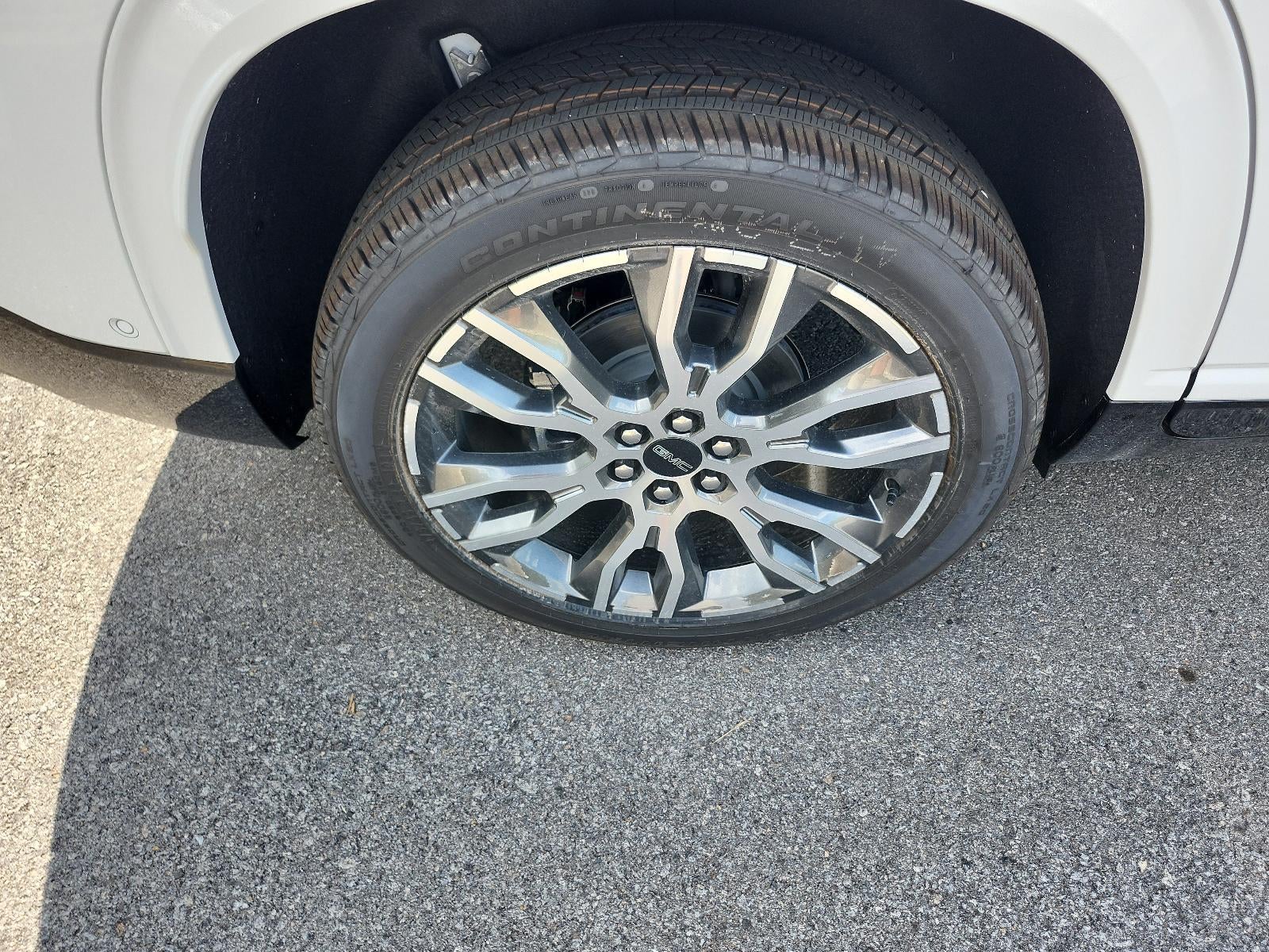 2027 GMC Acadia AWD Denali Ultimate