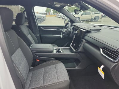 2026 GMC Acadia FWD Elevation