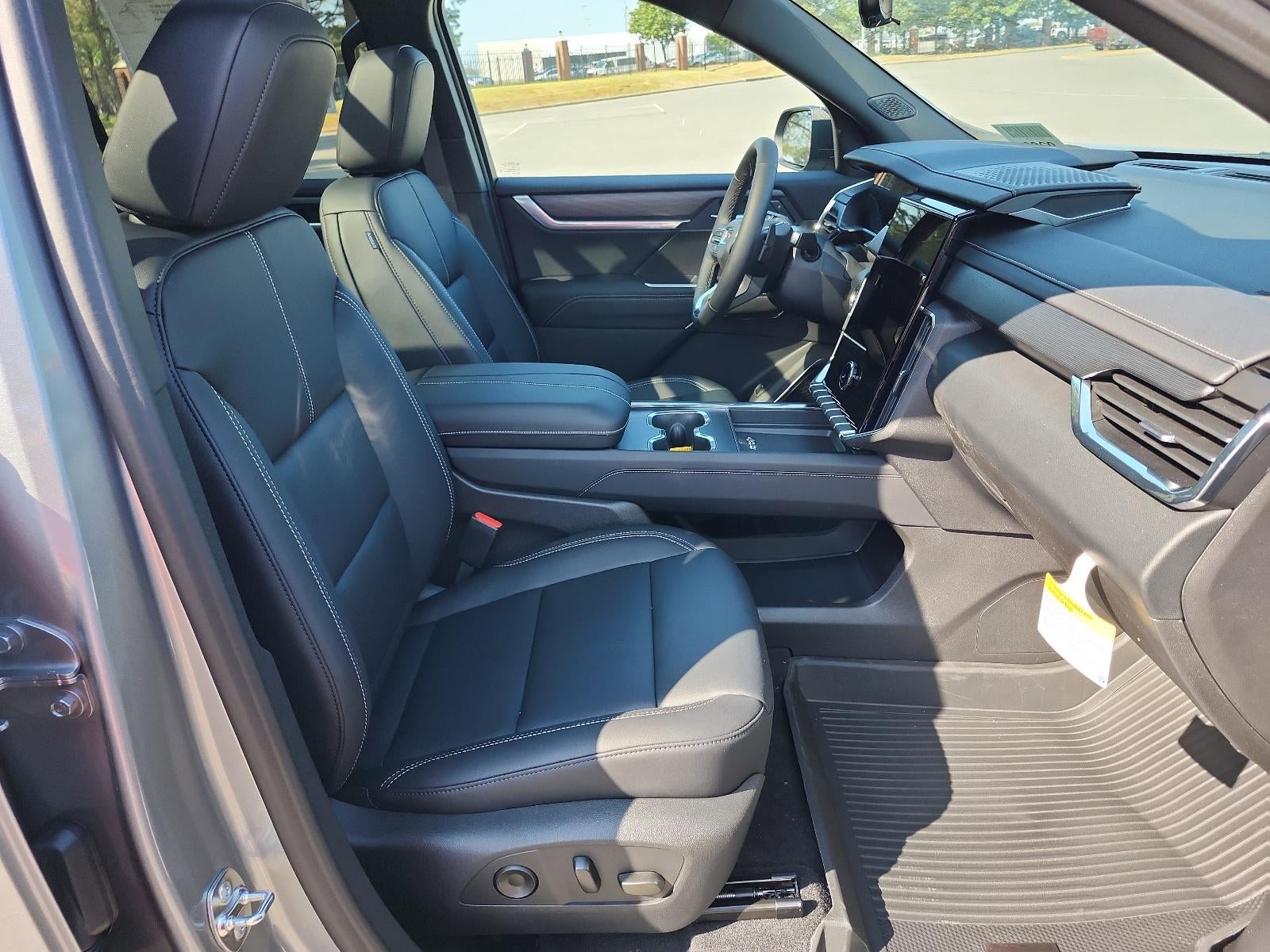 2026 GMC Acadia FWD Elevation