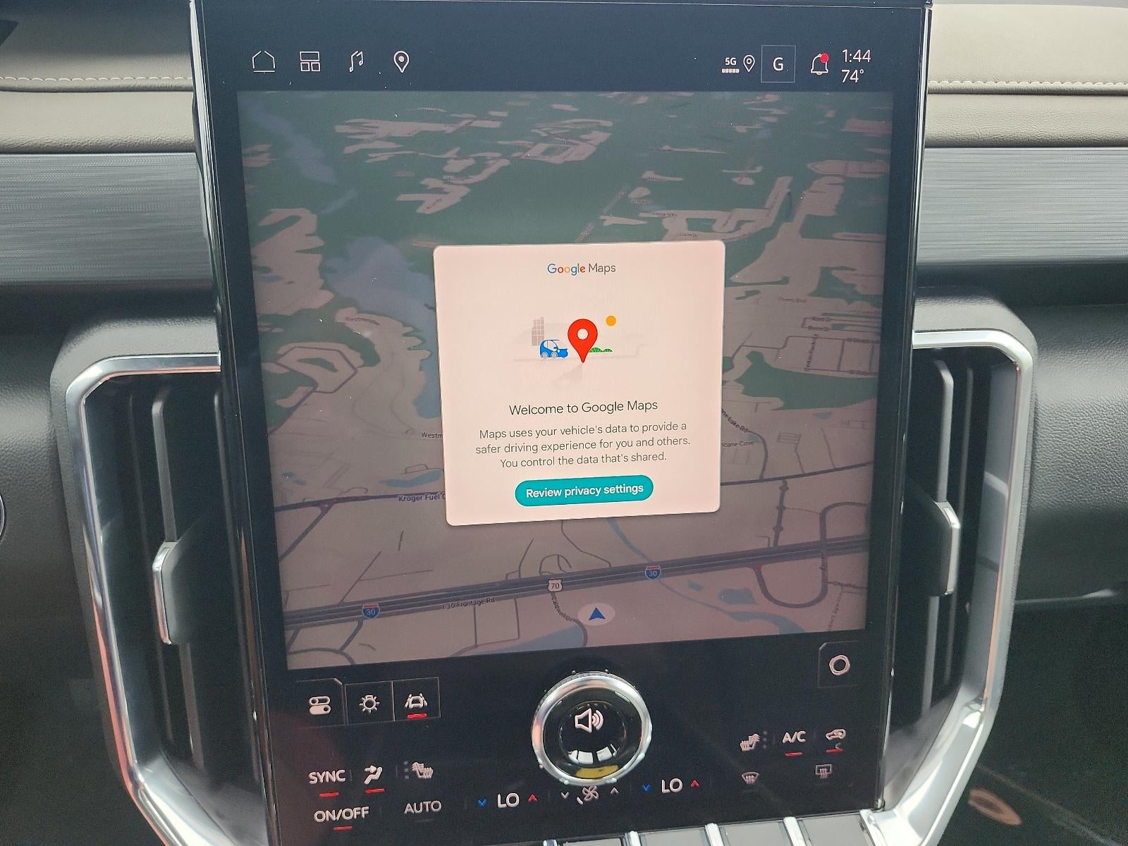 2027 GMC Acadia FWD Elevation
