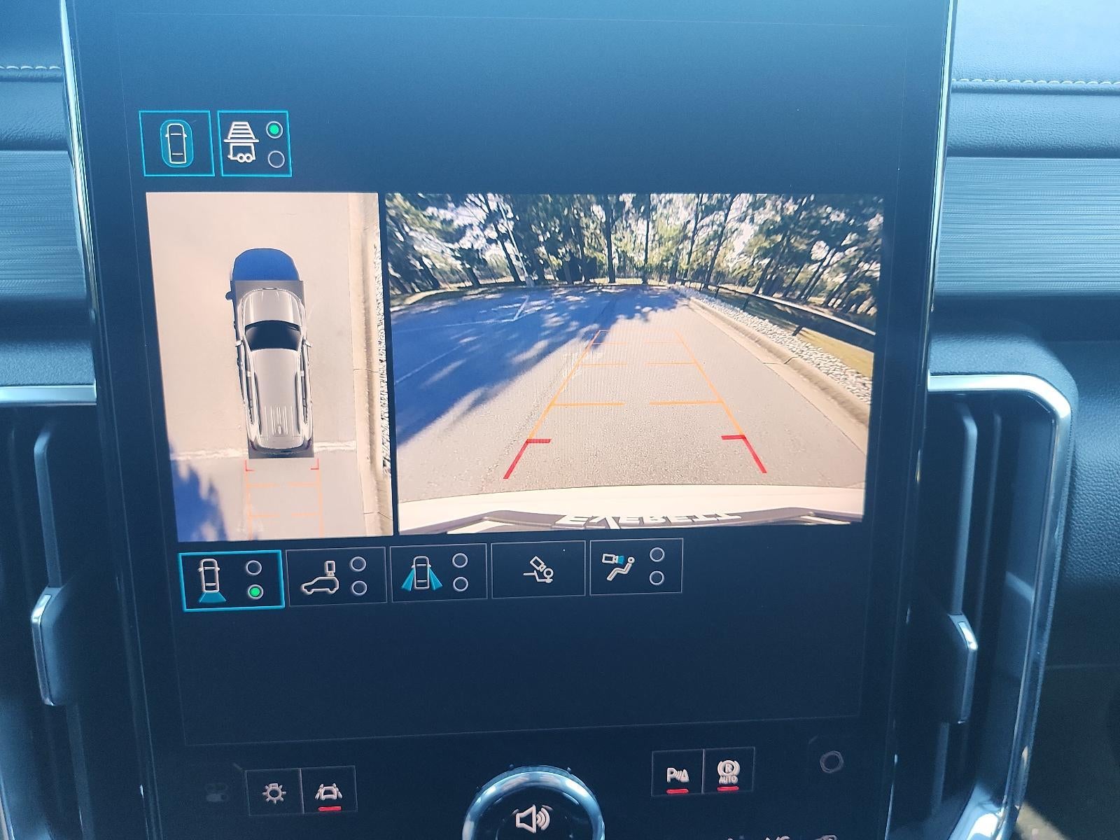 2027 GMC Acadia FWD Elevation w/4SC