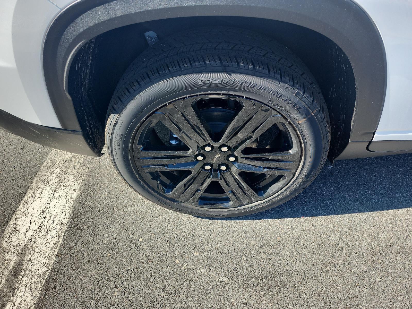 2027 GMC Acadia FWD Elevation w/4SC