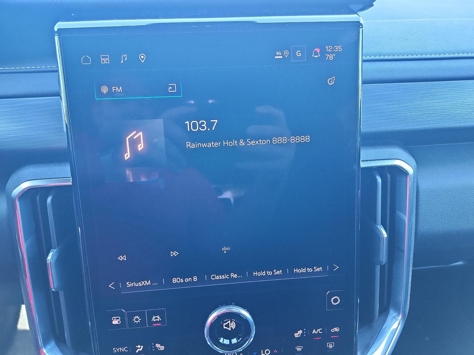 2027 GMC Acadia FWD Elevation w/4SC