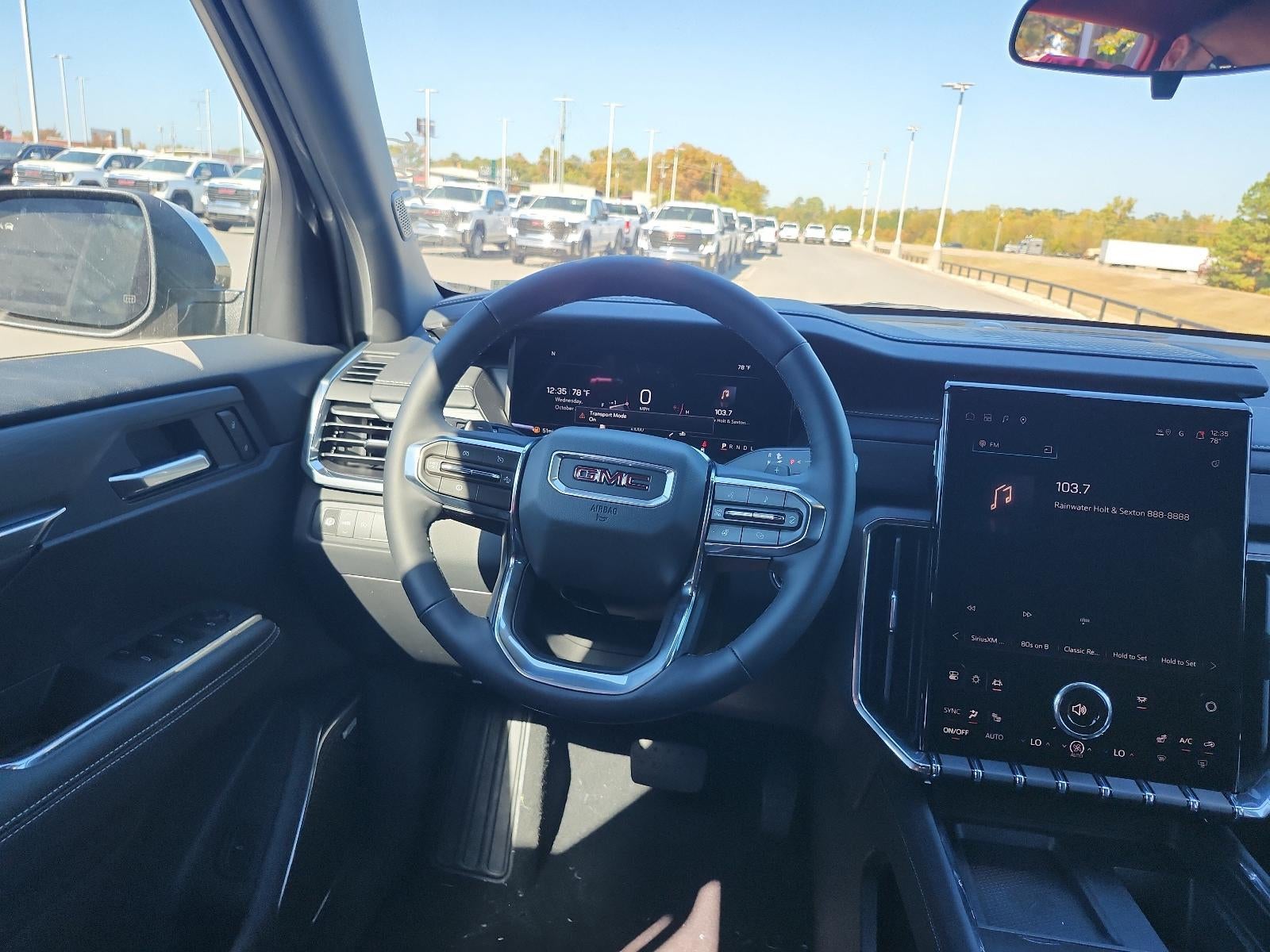 2027 GMC Acadia FWD Elevation w/4SC
